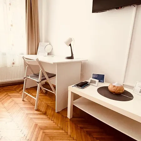Apartment White Moon