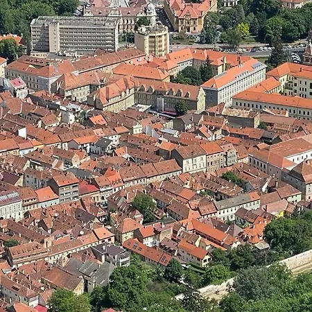 Appartement White Moon Braşov